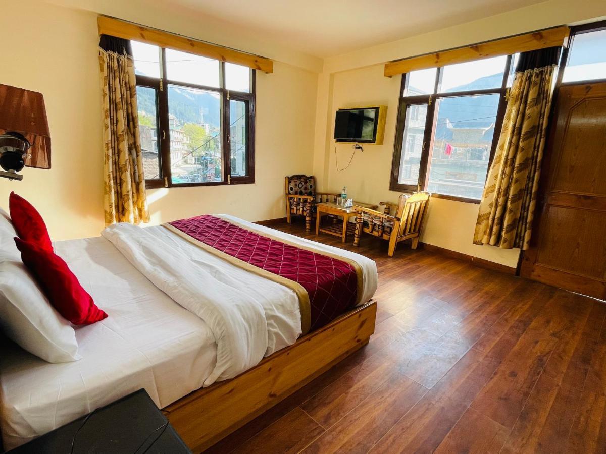 The Royal Majestic Mountain View Hotell Manāli Eksteriør bilde